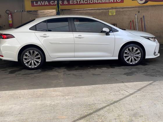 TOYOTA COROLLA 2.0 VVT-IE FLEX XEI DIRECT SHIFT TOYOTA COROLLA 2.0 VVT-IE FLEX XEI DIRECT SHIFT